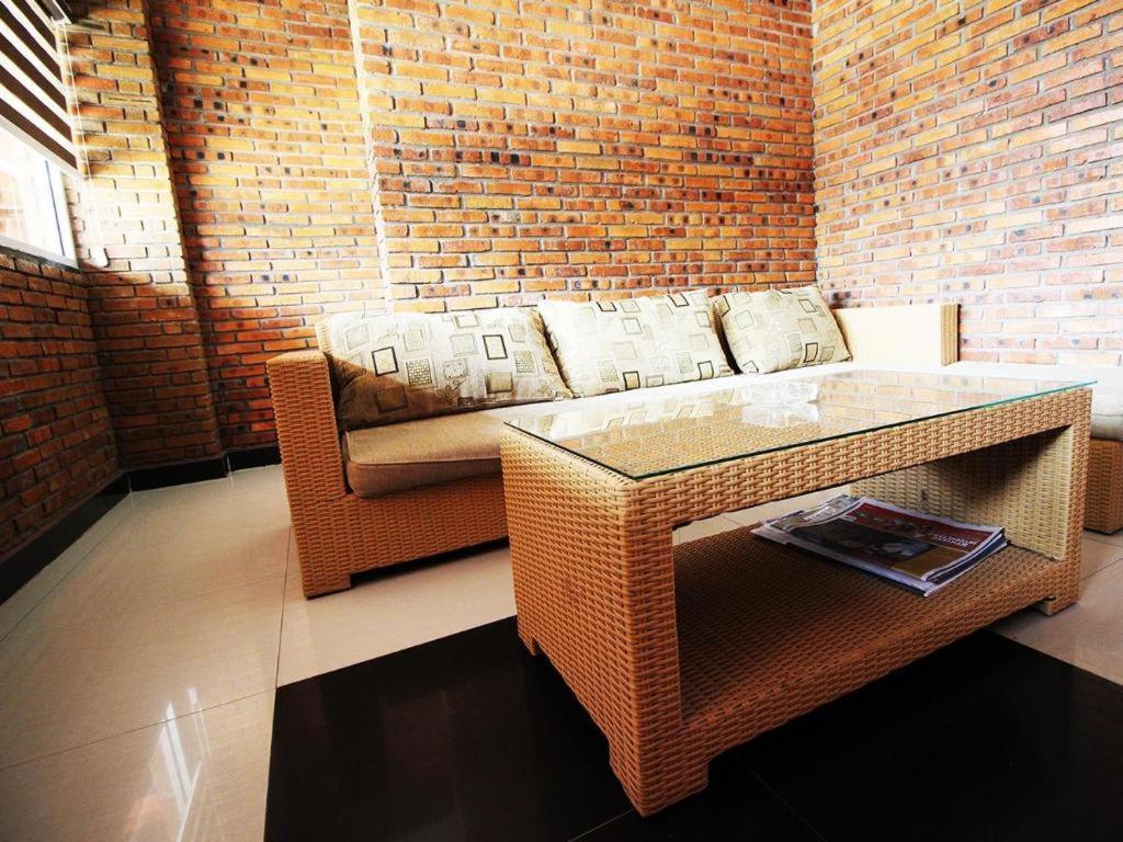 Amaliun Hotel Medan Luaran gambar