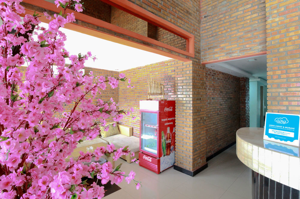 Amaliun Hotel Medan Luaran gambar