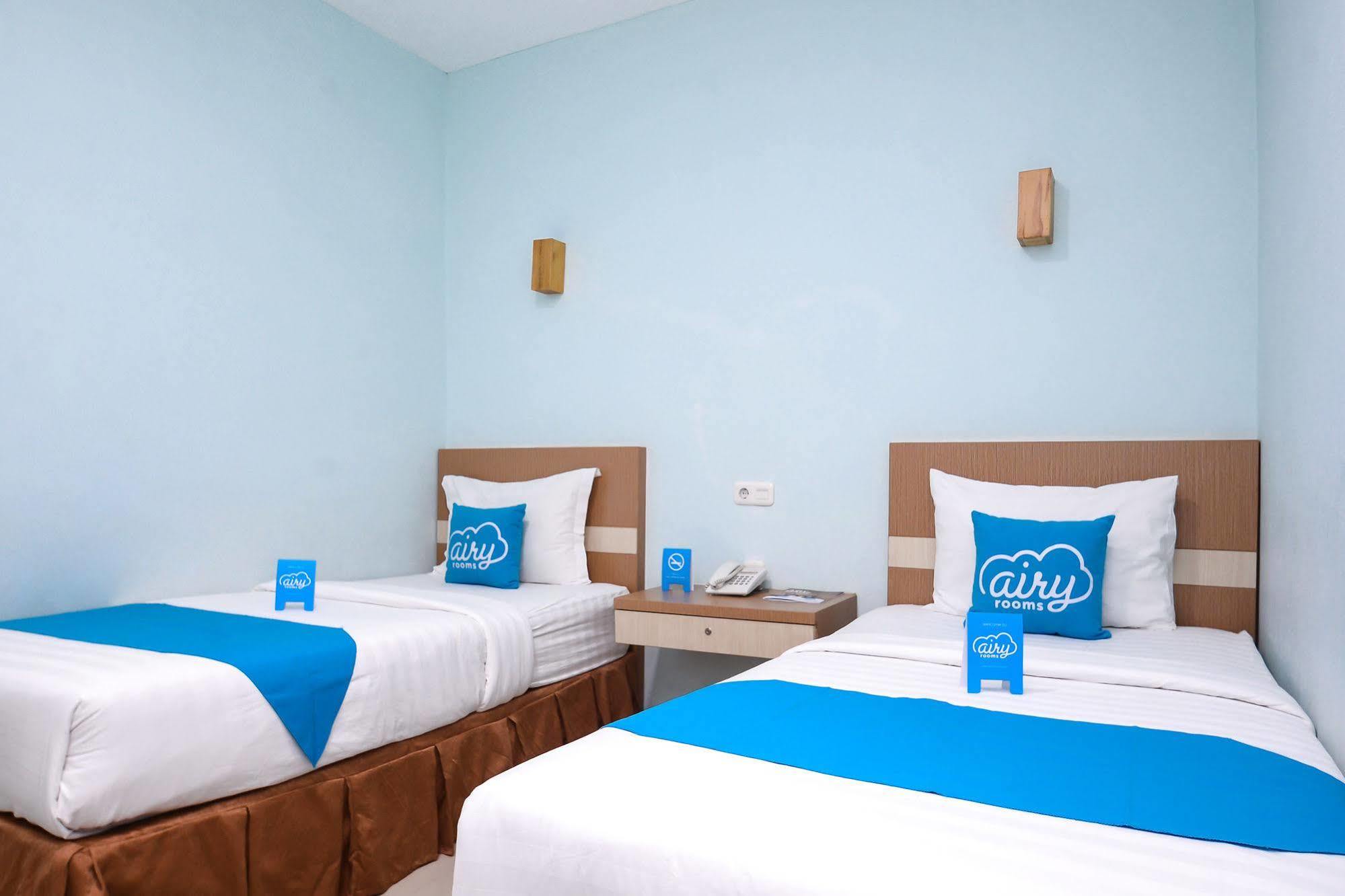 Amaliun Hotel Medan Luaran gambar